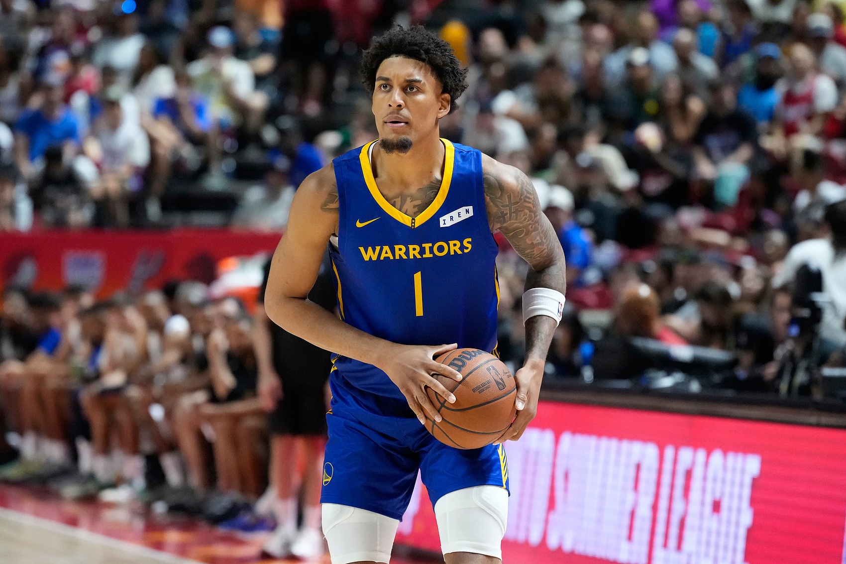 伦德博格夏联决赛21+10夺MVP 勇士1号球衣易主 伦德博格夏联决赛21+10夺MVP 勇士1号球衣易主
