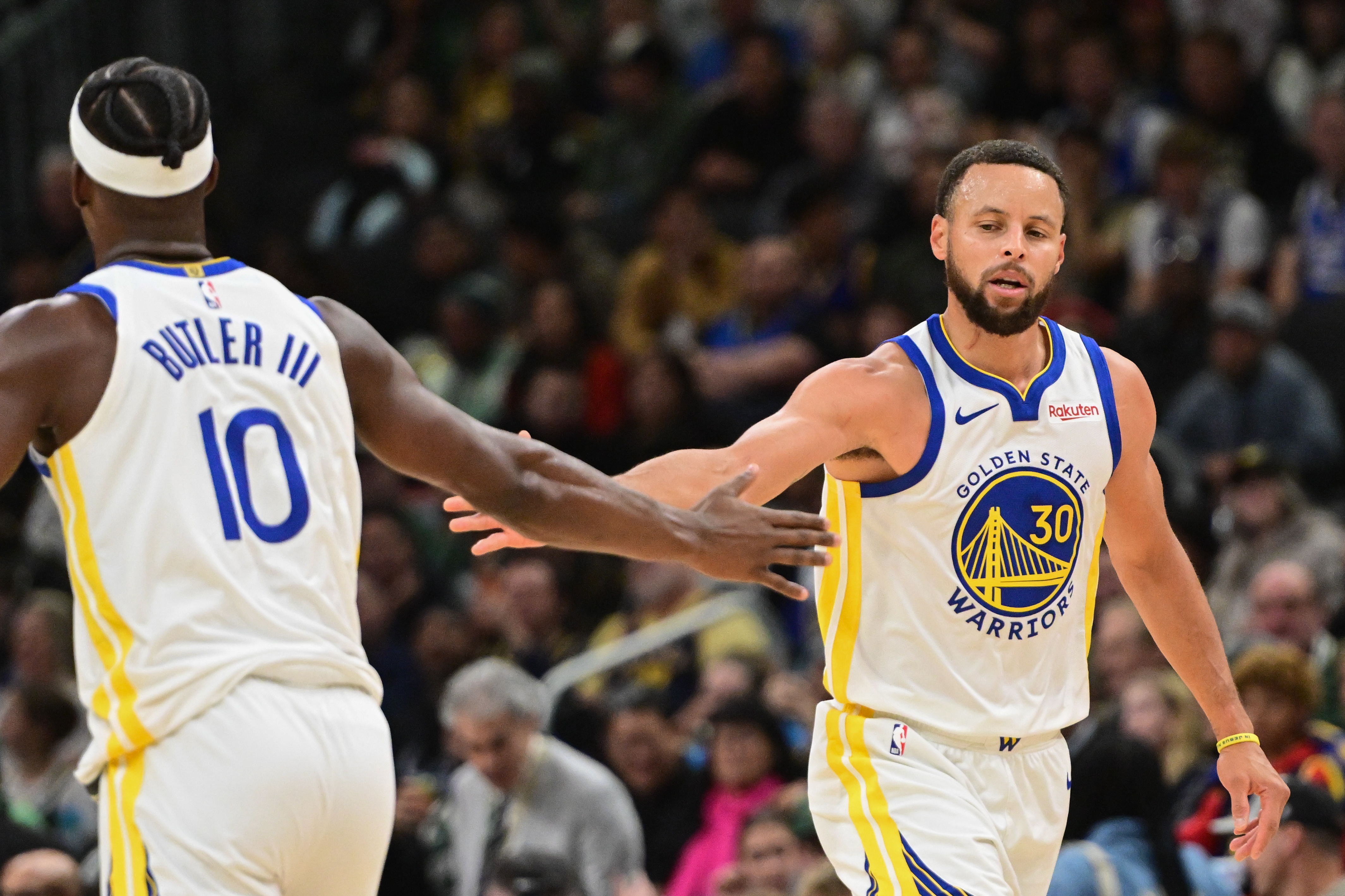 ESPN预测：KD&追梦季中会被交易！詹姆斯场均低于20分&湖人崩盘