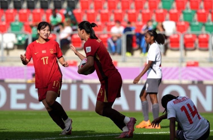 黄嘉欣独中三元 陈睿琳助攻帽子戏法 中国U-20女足五球大胜对手